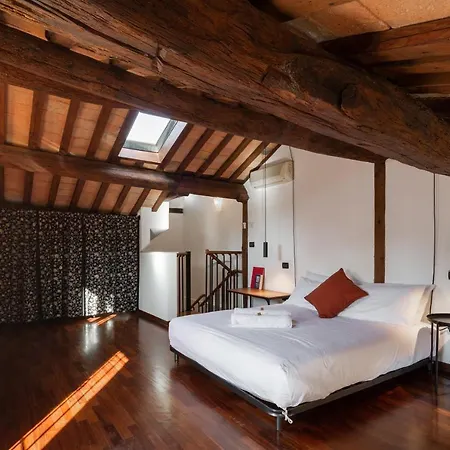 Superior Loft Centro Storico Ferrare
